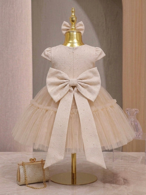 Champagne Floral Dream